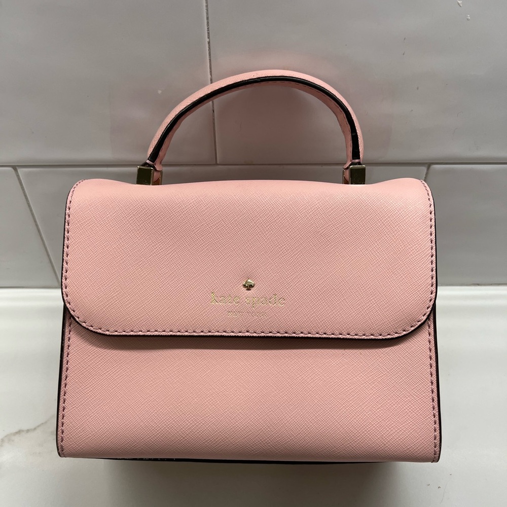 Kate Spade New York Cedar Street Mini Nora Bag